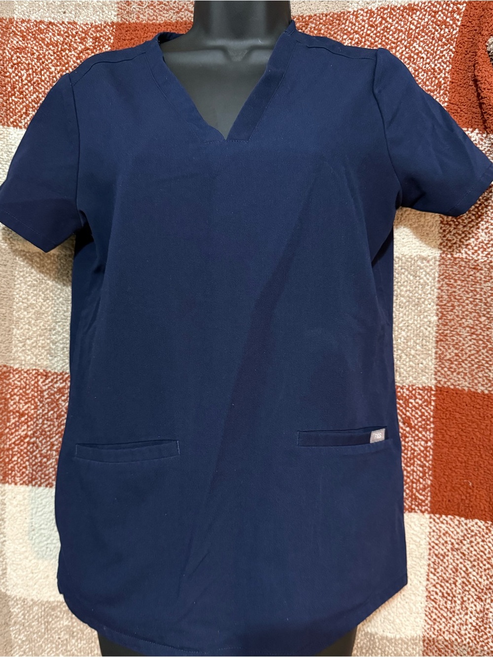 FIGS Navy Scrub Top Women’s XS